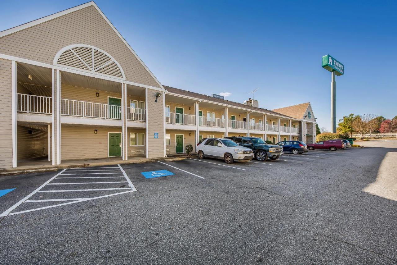 Hometowne Studios By Red Roof Spartanburg - Asheville Highway Southern Shops Экстерьер фото